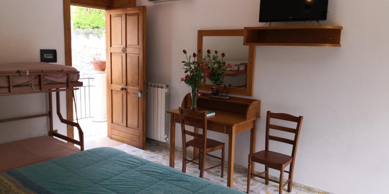 "Villa Pompei" Camere Familiari Kültér fotó